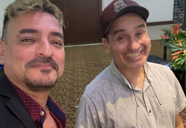 Julio César Uribe con artistas y en eventos de la industria musical