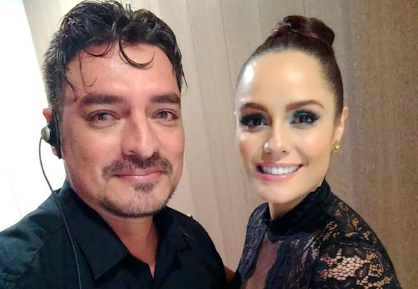 Julio César Uribe con artistas y en eventos de la industria musical